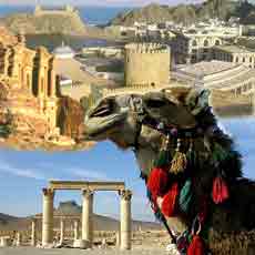 Verschiedene Motive, Landschaften, historische Stätten und ein geschmücktes Kamel im Vordergrund