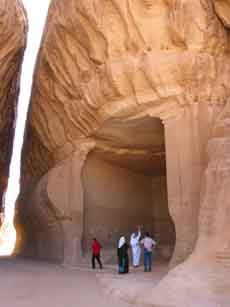 Mada'in Saleh, Al Diwan